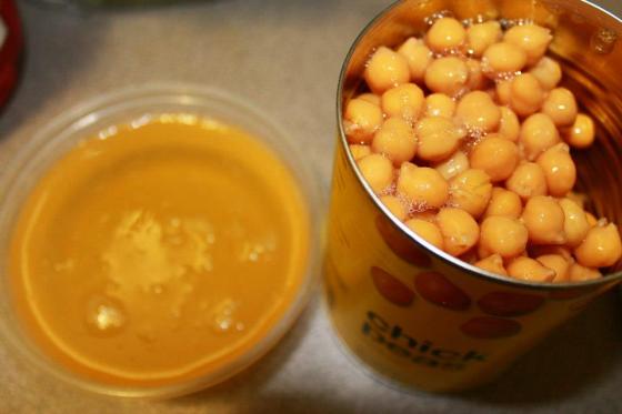 58450_415670631858480_251781992_n